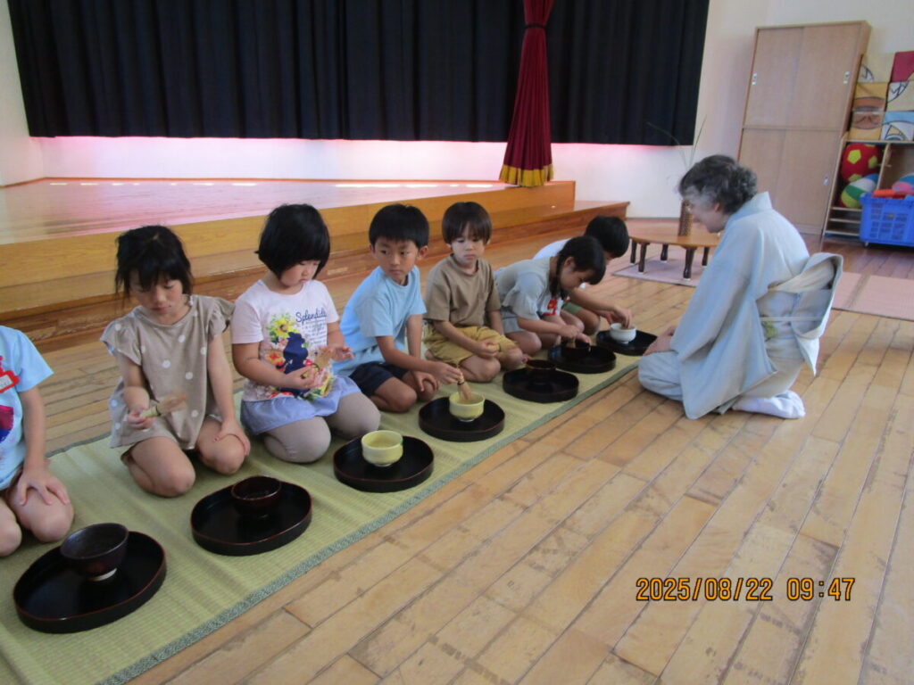 28.お茶会（5歳）